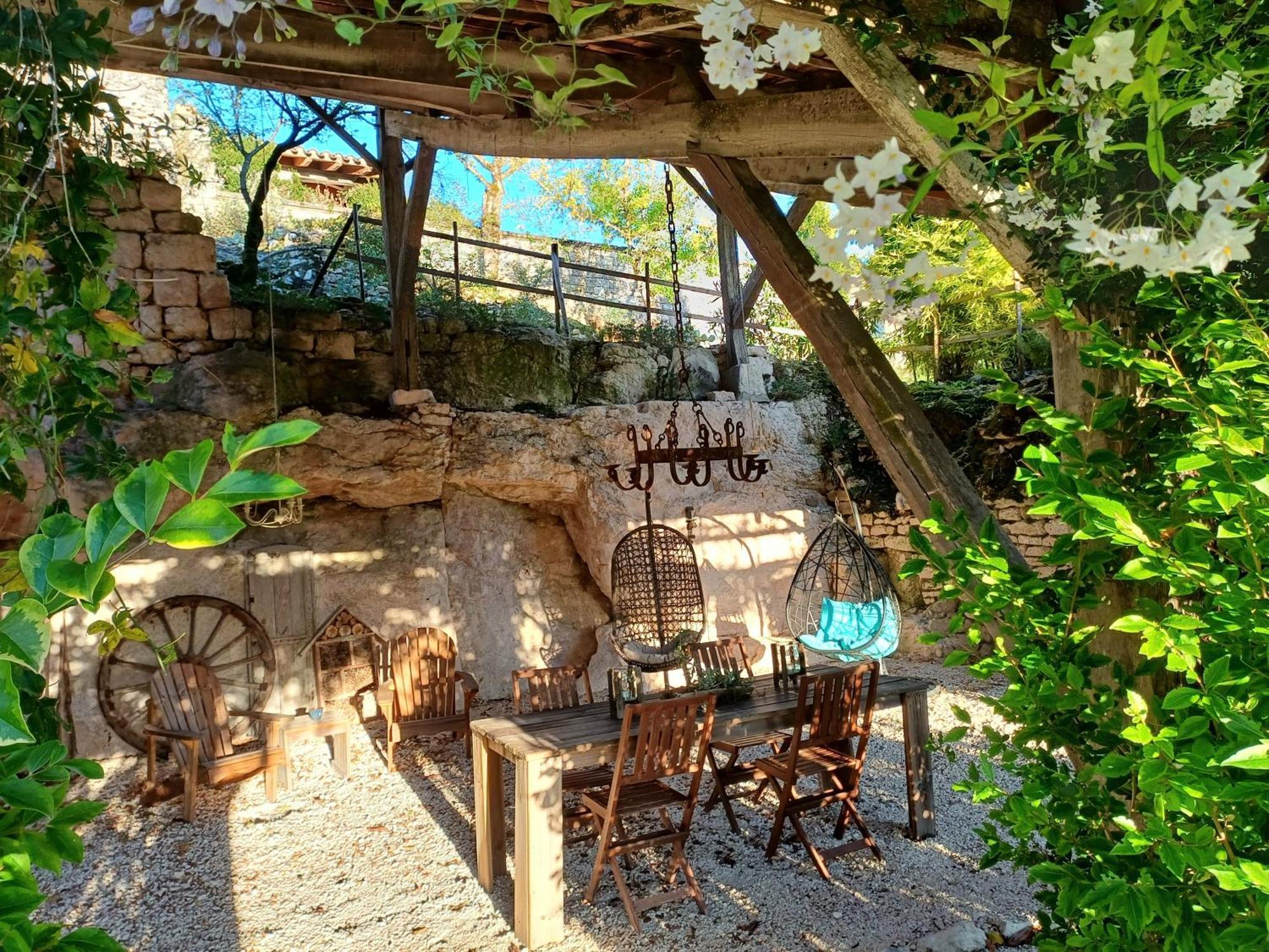 Villa Les Terrasses De Flaugnac Esterno foto